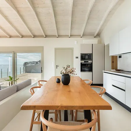 Villa Melivia Seafront Nea Skioni