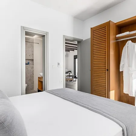 Вилла Melivia Seafront *