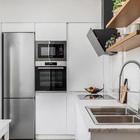 Вилла Melivia Seafront *