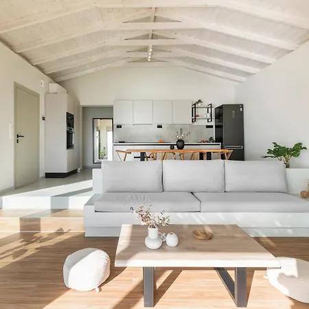 Melivia Seafront Villa *