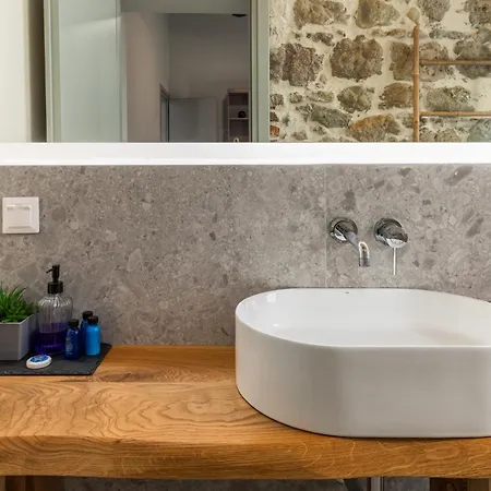 Melivia Seafront Villa *