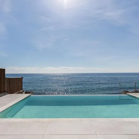 Villa Melivia Seafront Nea Skioni
