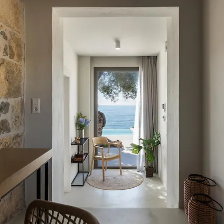 Melivia Seafront Nea Skioni