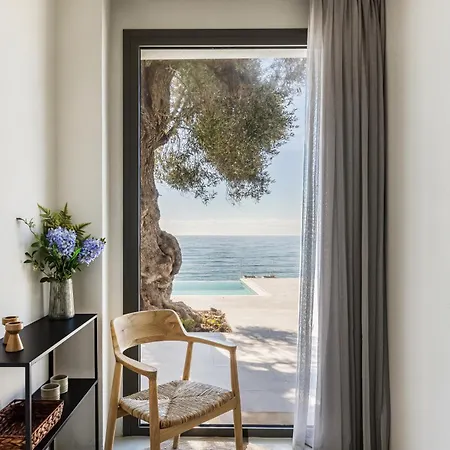 Melivia Seafront Nea Skioni