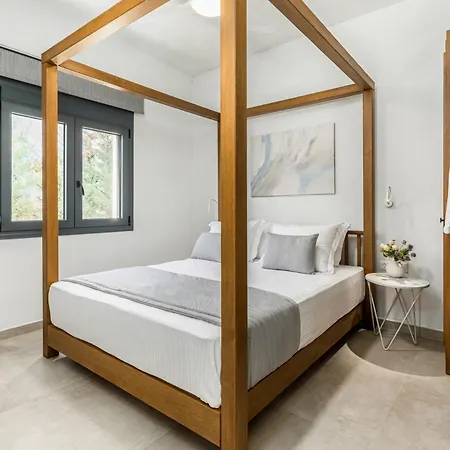 Melivia Seafront Villa *