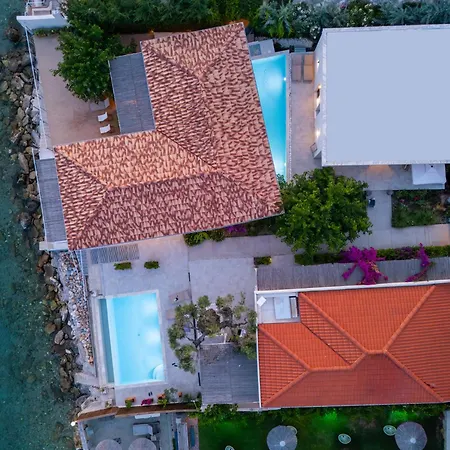 Melivia Seafront Nea Skioni