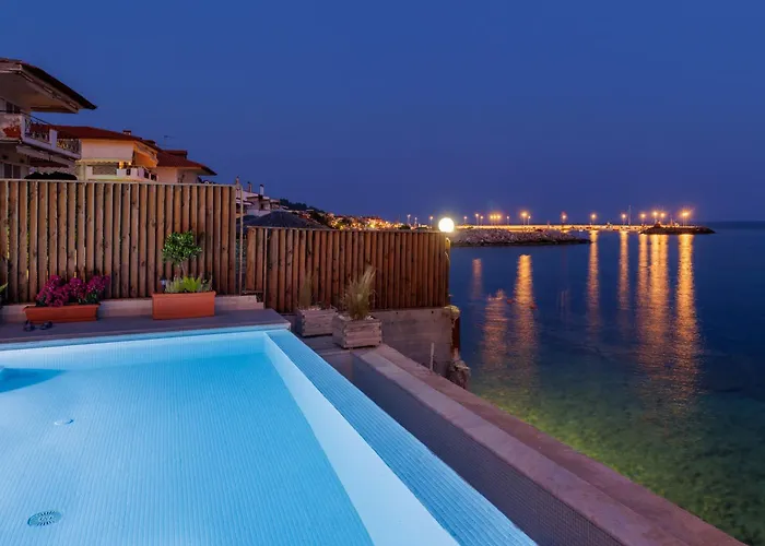 Melivia Seafront *