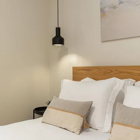 וילה Melivia Seafront ניאה סקיוני